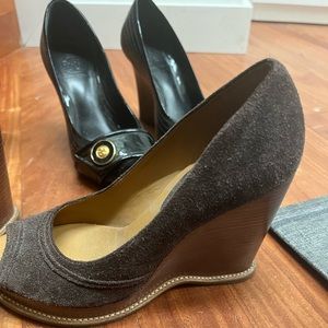 Kors Michael kors brown suede wedge size 5.5